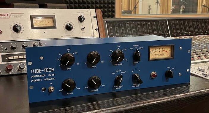 CL1B Compressor release knob